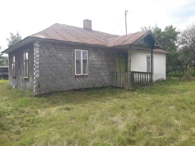 За 2,5 тис. гривень на Львівщині планують продати будинок