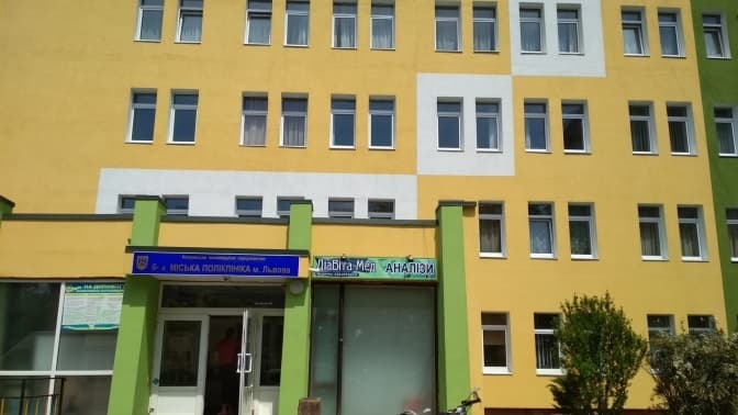 Підрядника, який виконував ремонт львівської лікарні, підозрюють у привласненні 500 тис. гривень