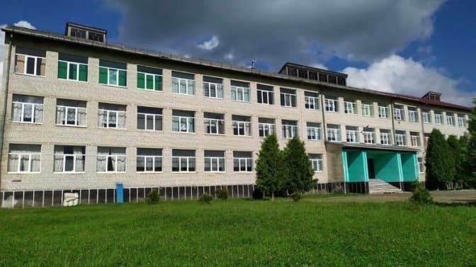 Скандального директора, який цькував учнів на Львівщині, поновили на посаді