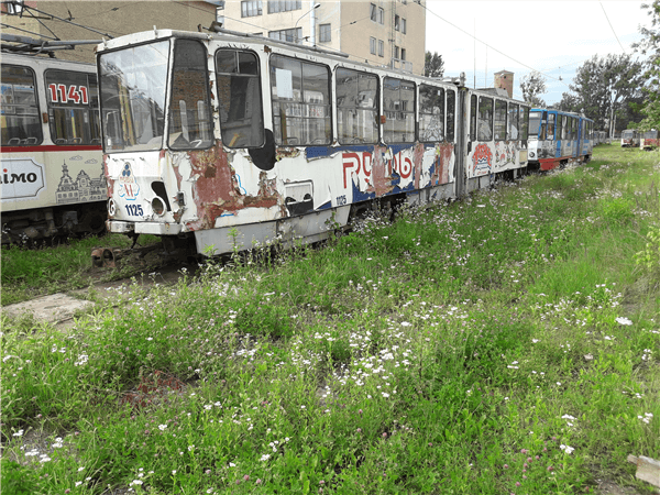 У Львові пропонують списати ще 14 трамваїв. Чому це роблять та куди йдуть кошти після продажу
