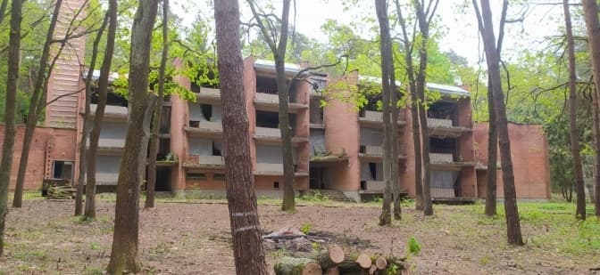 За 100 млн гривень на Львівщині планують продати базу відпочинку поблизу заповідника