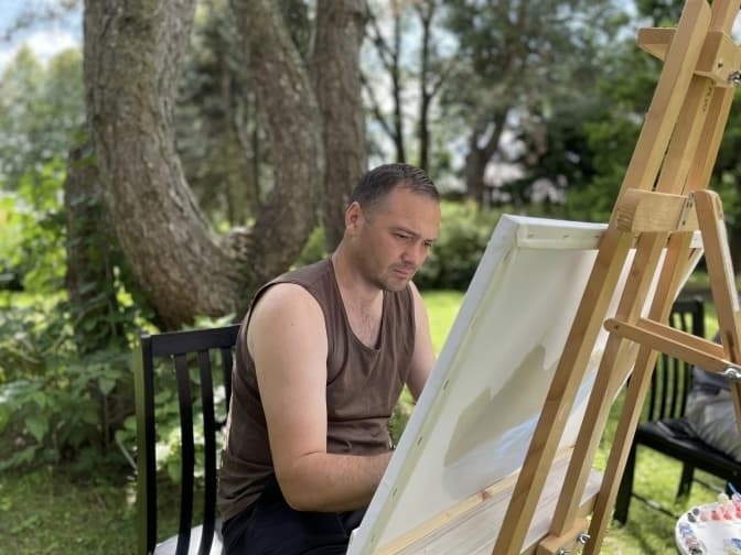 У Львові лікують воїна, у тілі якого застрягло 40 уламків ворожої міни