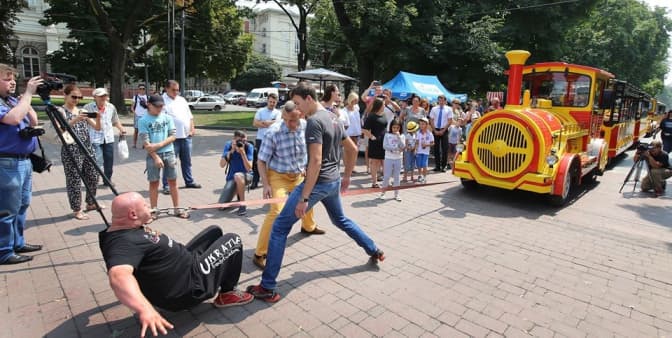 У Львові проведуть силовое шоу «Рекорд заради життя»