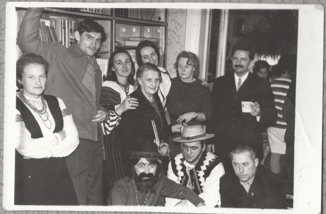 Арештована коляда. СБУ відкрила архів про переслідування українських колядників у Львові