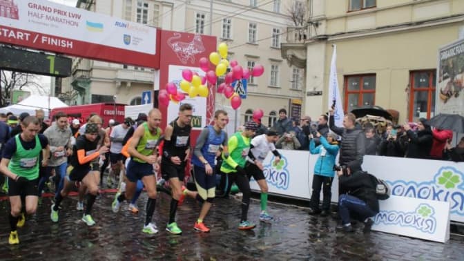 фото: Високий Замок