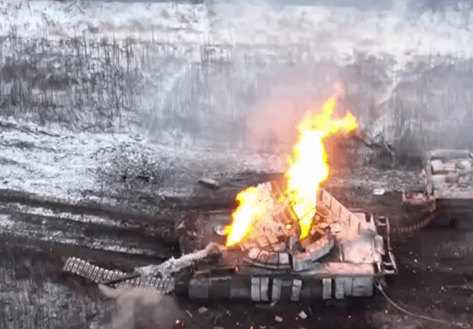 Бійці львівської бригади дронами знищили російський танк