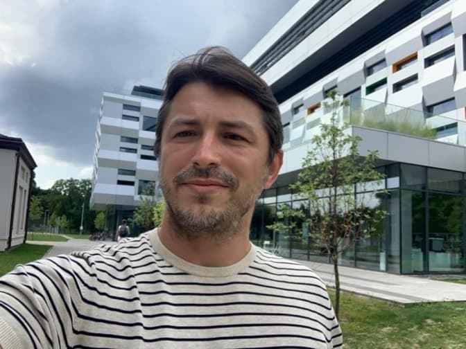 Шоумен Притула, який йшов у мери Києва, став студентом УКУ