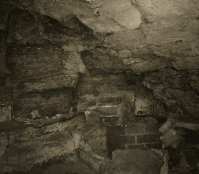 У Львові в підвалі будинку знайшли імовірні рештки млина XIII століття