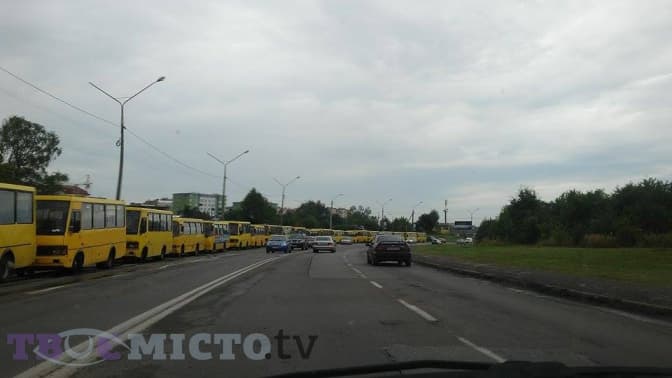 У Львові можуть встановити час для проїзду пільговиків
