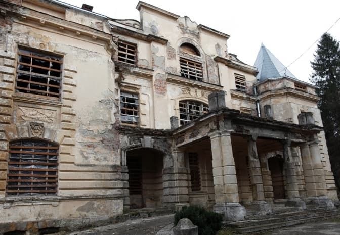 В одному з палаців на Львівщині зроблять центр допомоги для дітей війни