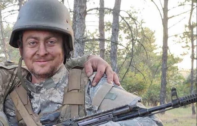 Завтра у Львові попрощаються із 36-річним воїном Володимиром Іванюком