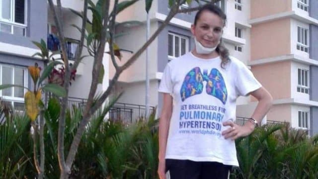 Жителька Львівщини потребує допомоги, щоб повернутись з Індії після операції. Як долучитись