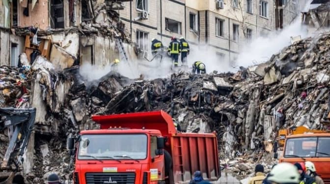 Чим вдарили по Дніпру окупанти та наскільки тривалими будуть відключення світла. Підсумки доби