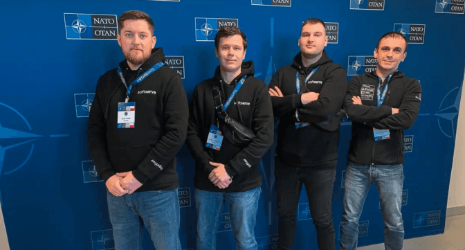 Фото зі сторінки Максима Козицького