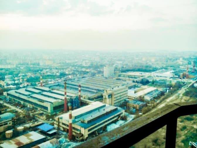 У Львові затвердили план «порятунку» лампового заводу