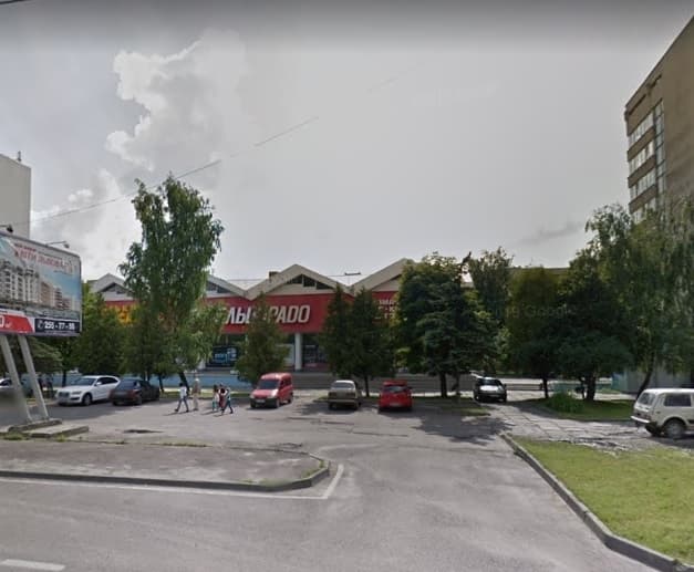 Замість «Універсаму» на Чорновола планують збудувати 24-поверховий будинок