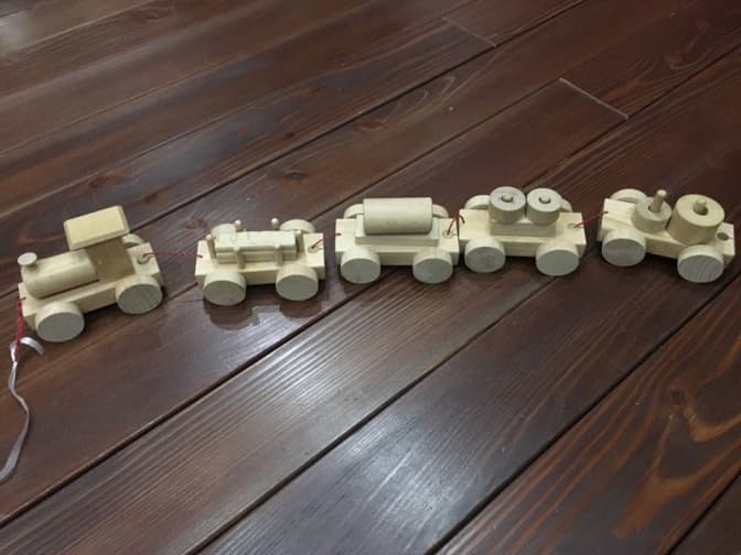 Як львівська родина «позбулася» зайвих іграшок і допомогла хворим дітям