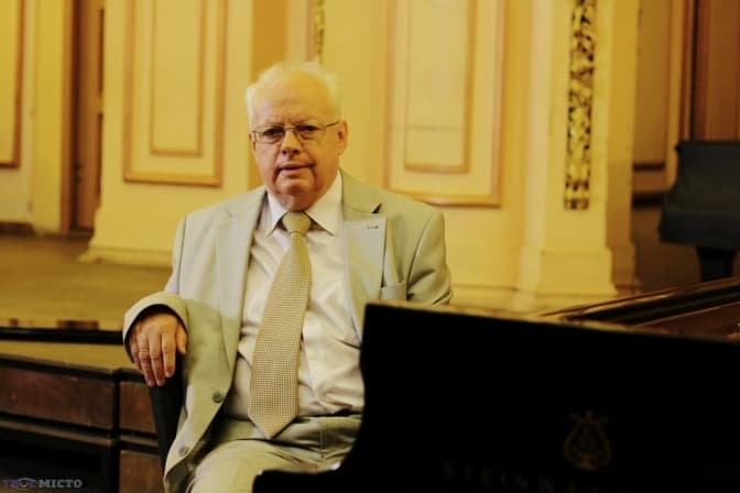 Мирослав Скорик/Твоє місто