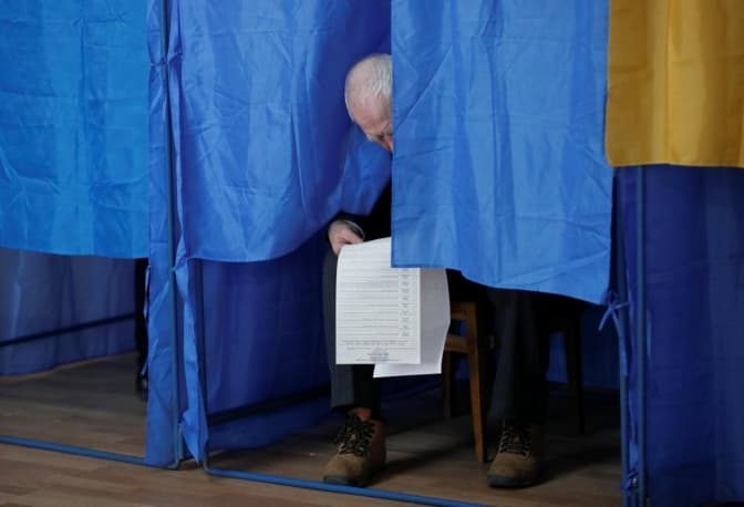 Що обіцяють партії, які можуть потрапити в парламент. Аналіз програм