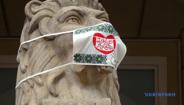 Україна може повернутися до жорсткого карантину та Covid-19 у медиків Львова. Головне за ніч і минулу добу