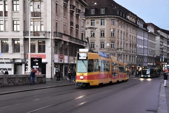 Львів може отримати ще 20 швейцарських трамваїв