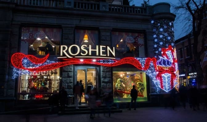 У центрі Києва закривається магазин Roshen