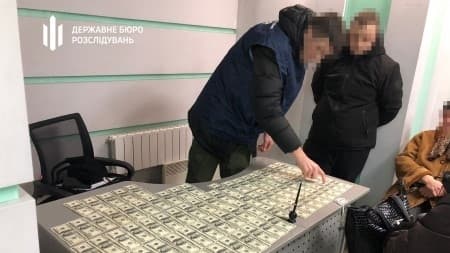 У Києві експрацівник військкомату організував схему переправлення призовників через кордон