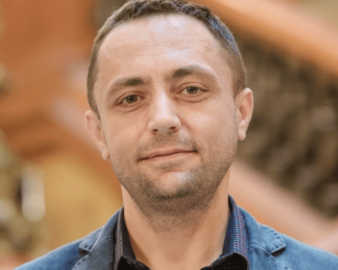 На 43 році життя загинув художник-декоратор Львівської опери