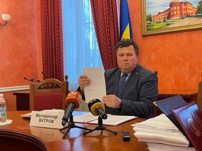 Ректор КНУ заперечує недостовірні дані в декларації: НАЗК виявило порушення на 900 тисяч гривень