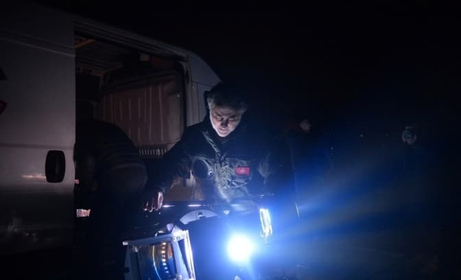 Художник зі Швейцарії на Різдво підсвітив історичні будівлі Києва. Фото