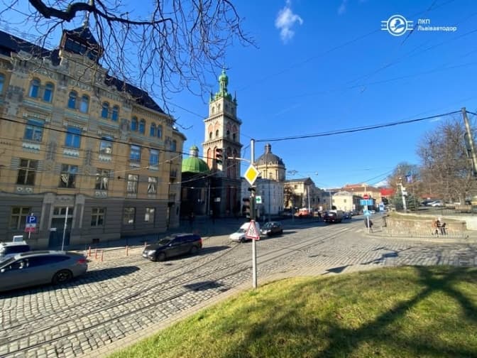 У центрі Львова запровадили пріоритетний рух трамваїв. Як це працює