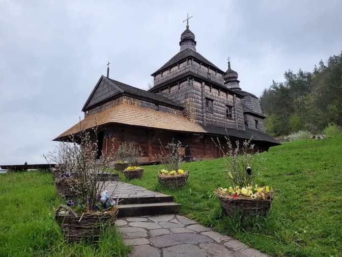 На Львівщині на реставрацію найдавнішої дерев'яної церкви цього року виділили 100 тисяч грн