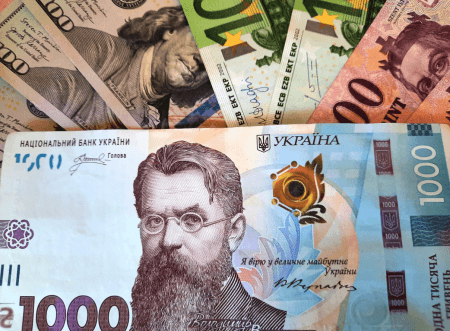 Чи зросте курс валют наприкінці грудня і що буде у 2026 році — прогноз економіста