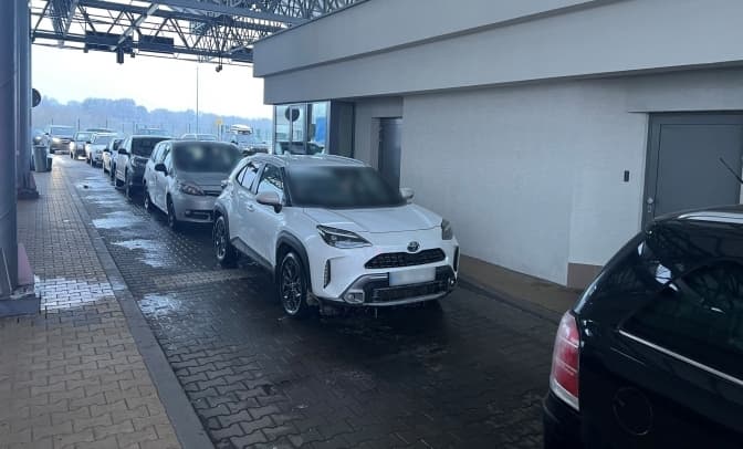 На перетин кордону з Польщею очікують 125 авто. На яких пунктах пропуску черги