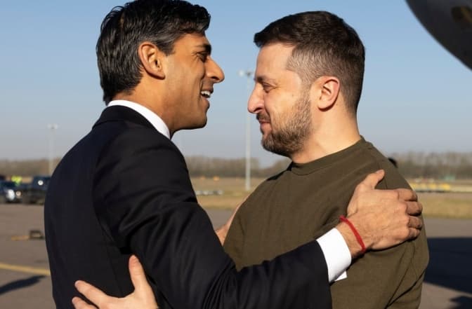 Велика Британія надасть Україні сотні далекобійних ракет на додаток до Storm Shadow