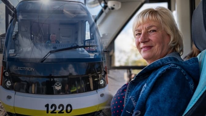 Львову бракує водіїв, або Чи почнуть жінки кермувати автобусами