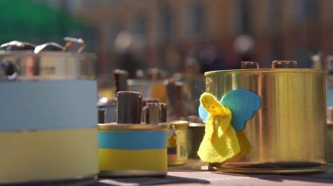 У київській школі виготовили велику кількість окопних свічок та потрапили у національний реєстр рекордів України