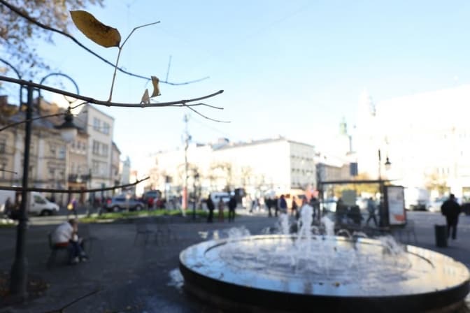У Львові від сьогодні зупинили роботу фонтанів