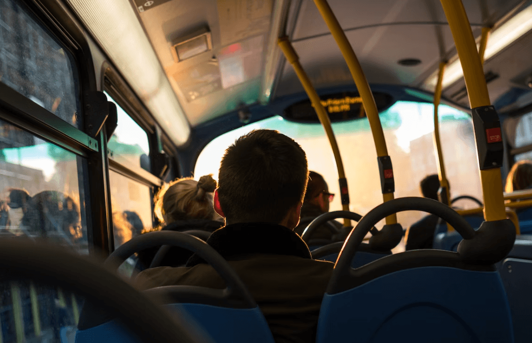 Як львів'янам отримати карту для проїзду в транспорті та хто матиме знижки