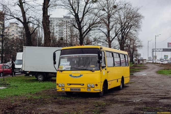У Києві через розірвання договору із недобросовісним перевізником закриють ще 3 автобусні маршрути