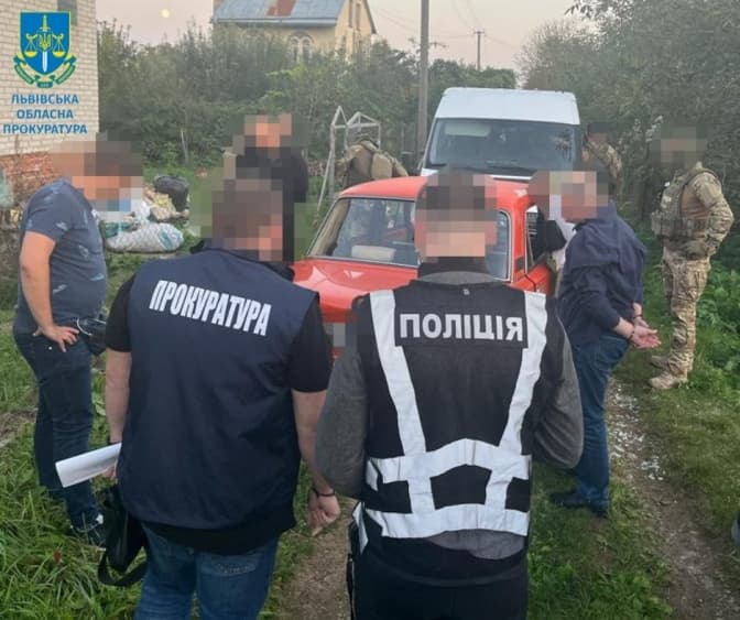 У дачному будинку на Львівщині вилучили наркотиків майже на 90 млн грн