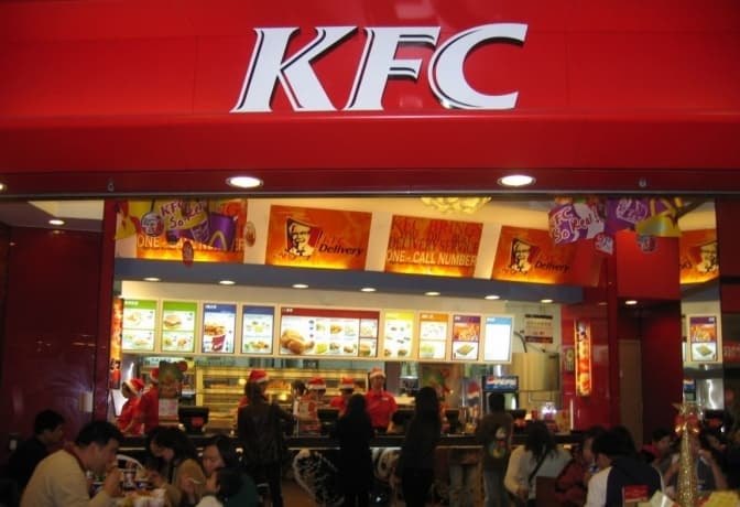 У Львові запрацював перший ресторан KFC. Як замовити