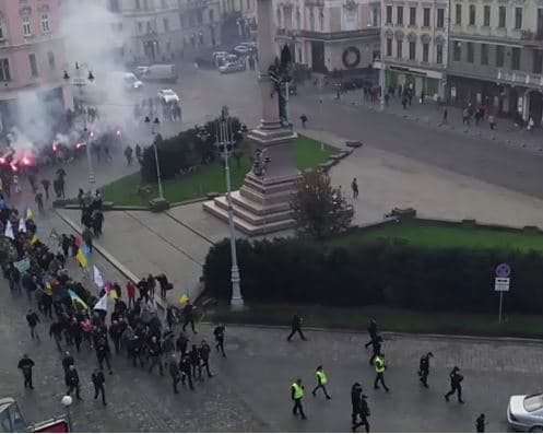 Через мітинг у Львові ускладнено рух. Перелік вулиць. Доповнено