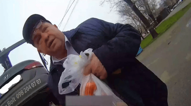 Скандал у Києві з автохамом, який розмахував корочкою Генпрокуратури, отримав продовження