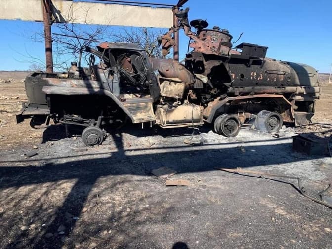 Російські війська активно наступають на Донбасі, але зазнають значних втрат, – Генштаб