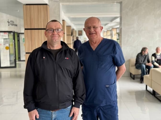 У Львові видалили 10-сантиметрову пухлину, яка не дозволяла чоловікові їсти