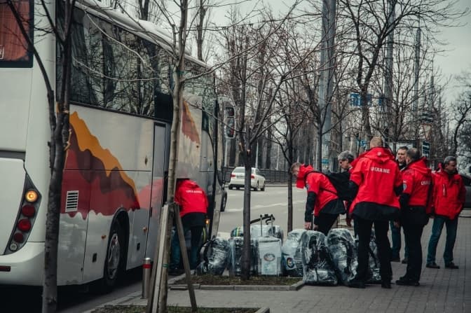 28-ма Антарктична експедиція, у складі якої двоє львів’ян, вирушила на станцію