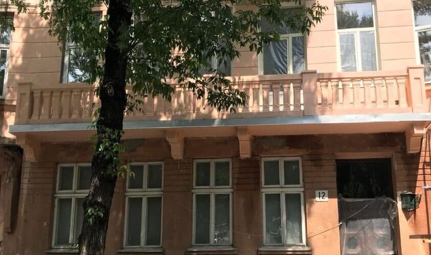У Львові за понад 700 тисяч грн відремонтували ще чотири балкони