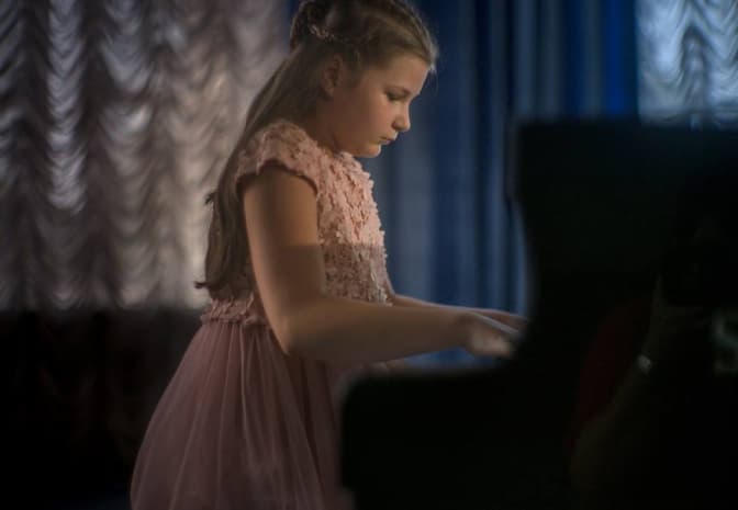 У Львові відбудеться благодійний різдвяний концерт із роялем. Де подивитися