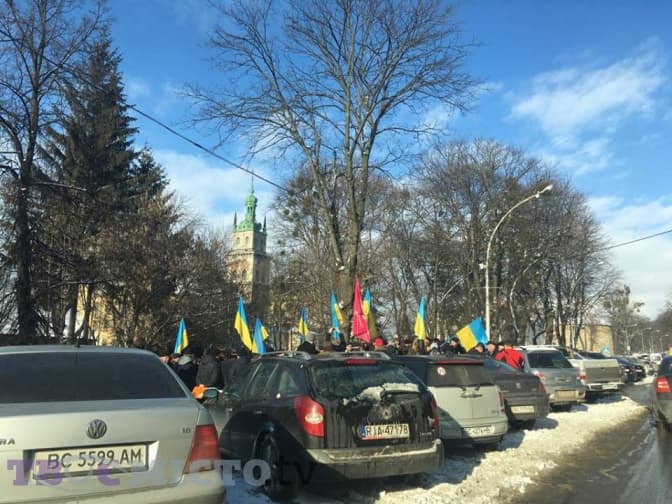 Ситуація на дорогах Львова: біля ЛОДА ускладнено рух